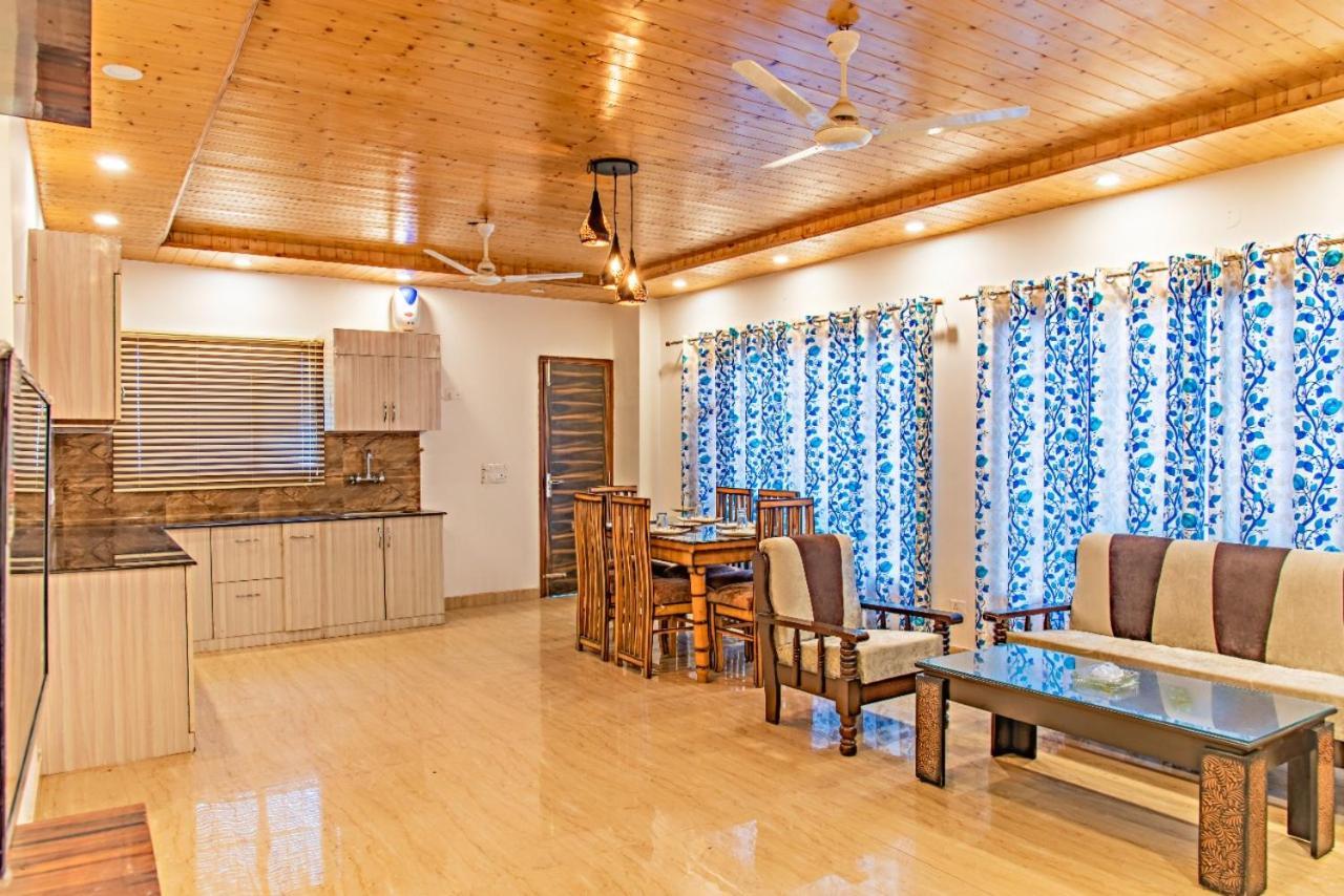 Himalyan Basera I Pvt Balcony I Serviced Apt I By Exotic Stays كاساولى المظهر الخارجي الصورة